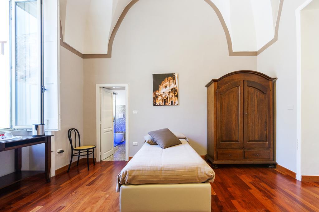 B&B Centro Storico ليتشي المظهر الخارجي الصورة